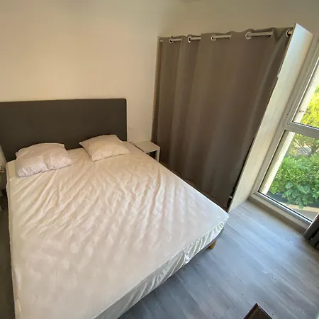 Location Vu Sur Lejlighed
